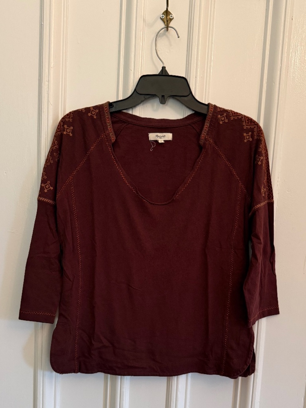 Madewell Women's Three Quarter Length Sleeve - Maroon Embroidered - Size S